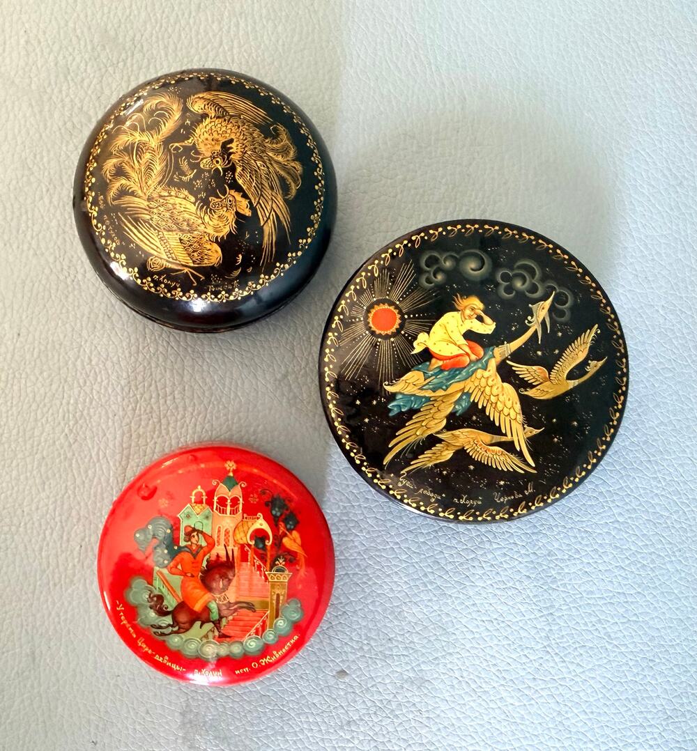 Vintage Russian Lacquer Boxes Set of 3, Kholuy Art Village Hand Painted Trinket
